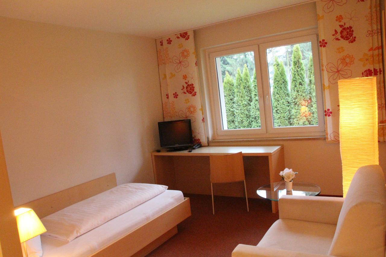 Hotel Alhartinger Hof Leonding Pokój zdjęcie